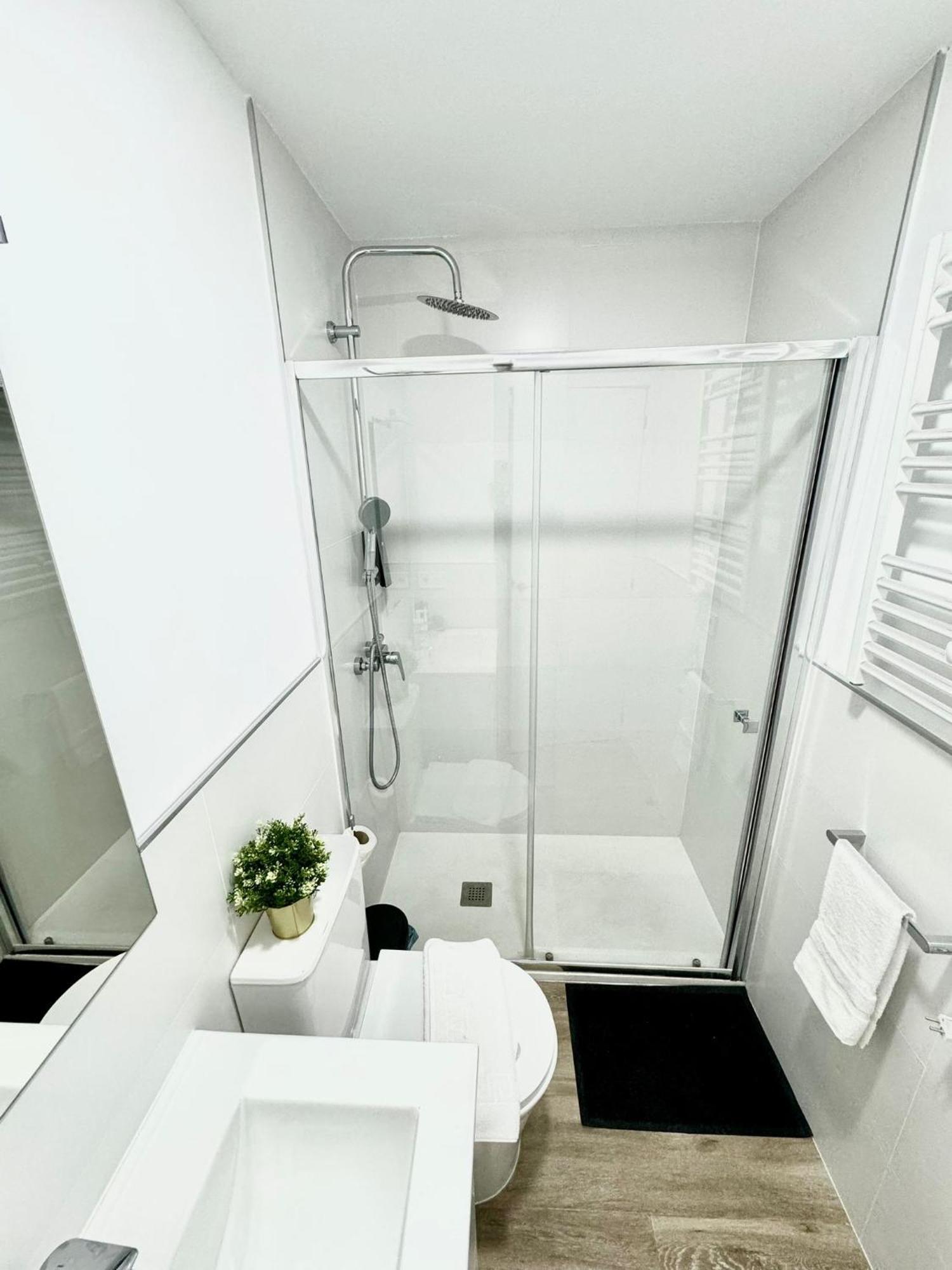 Apartamentos Madrid Connection - Universidad By Oshun Apartments Екстер'єр фото