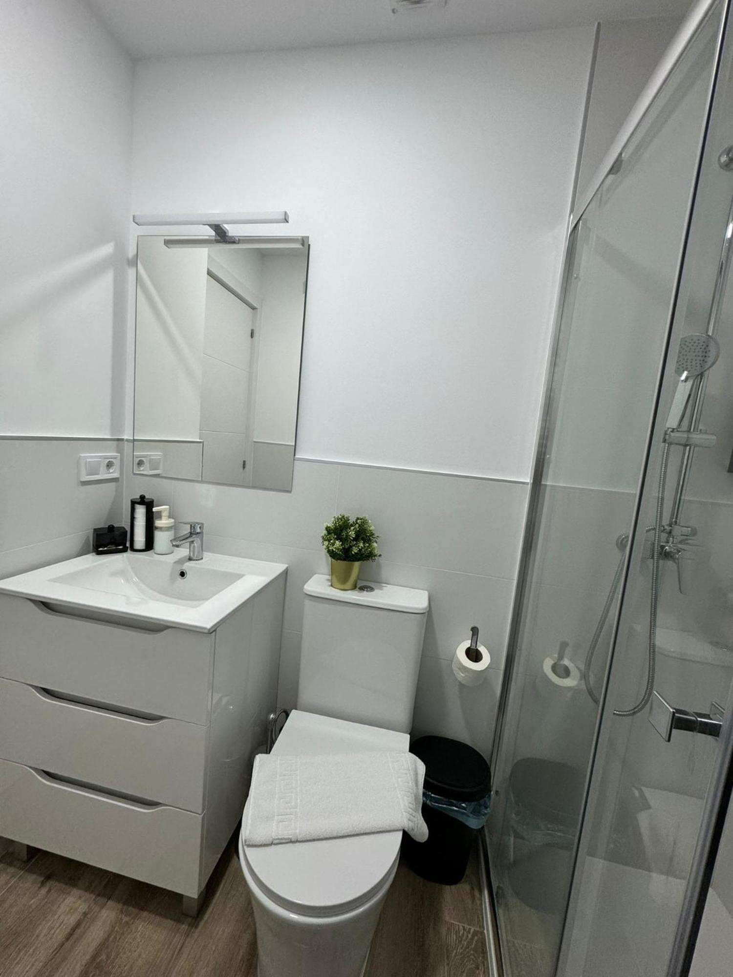 Apartamentos Madrid Connection - Universidad By Oshun Apartments Екстер'єр фото