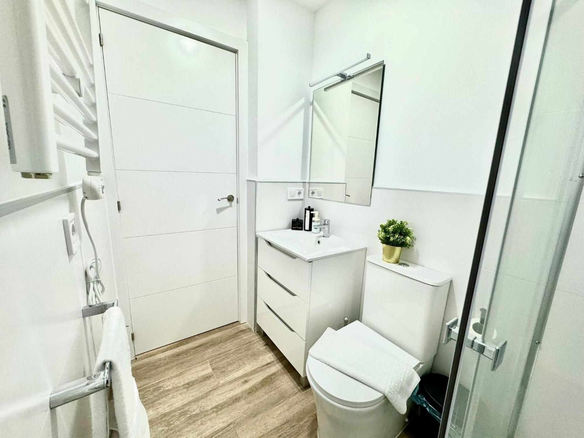Apartamentos Madrid Connection - Universidad By Oshun Apartments Екстер'єр фото