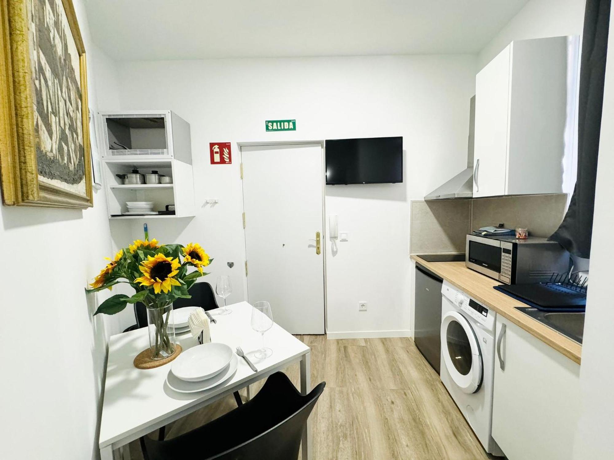 Apartamentos Madrid Connection - Universidad By Oshun Apartments Екстер'єр фото