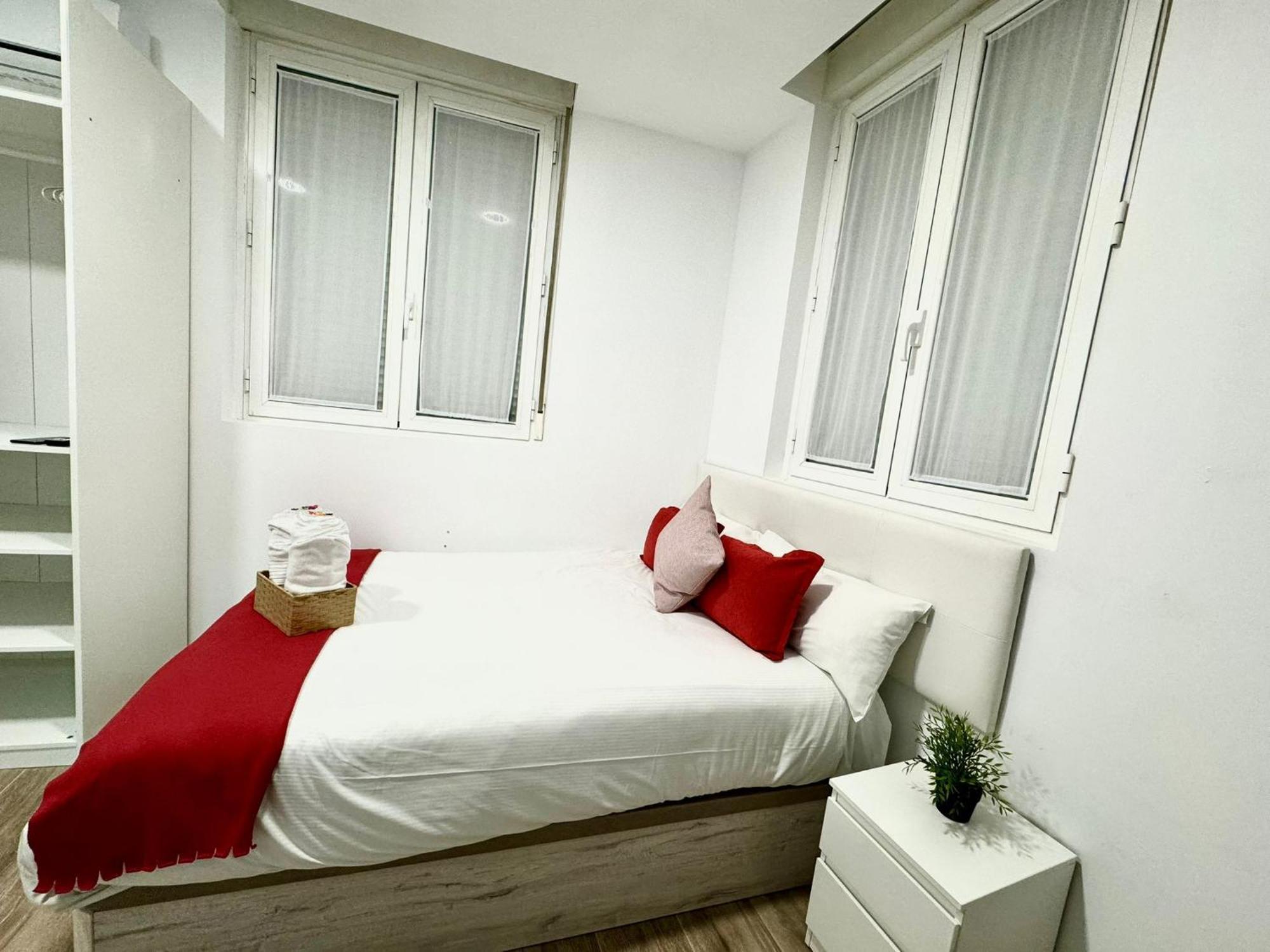 Apartamentos Madrid Connection - Universidad By Oshun Apartments Екстер'єр фото