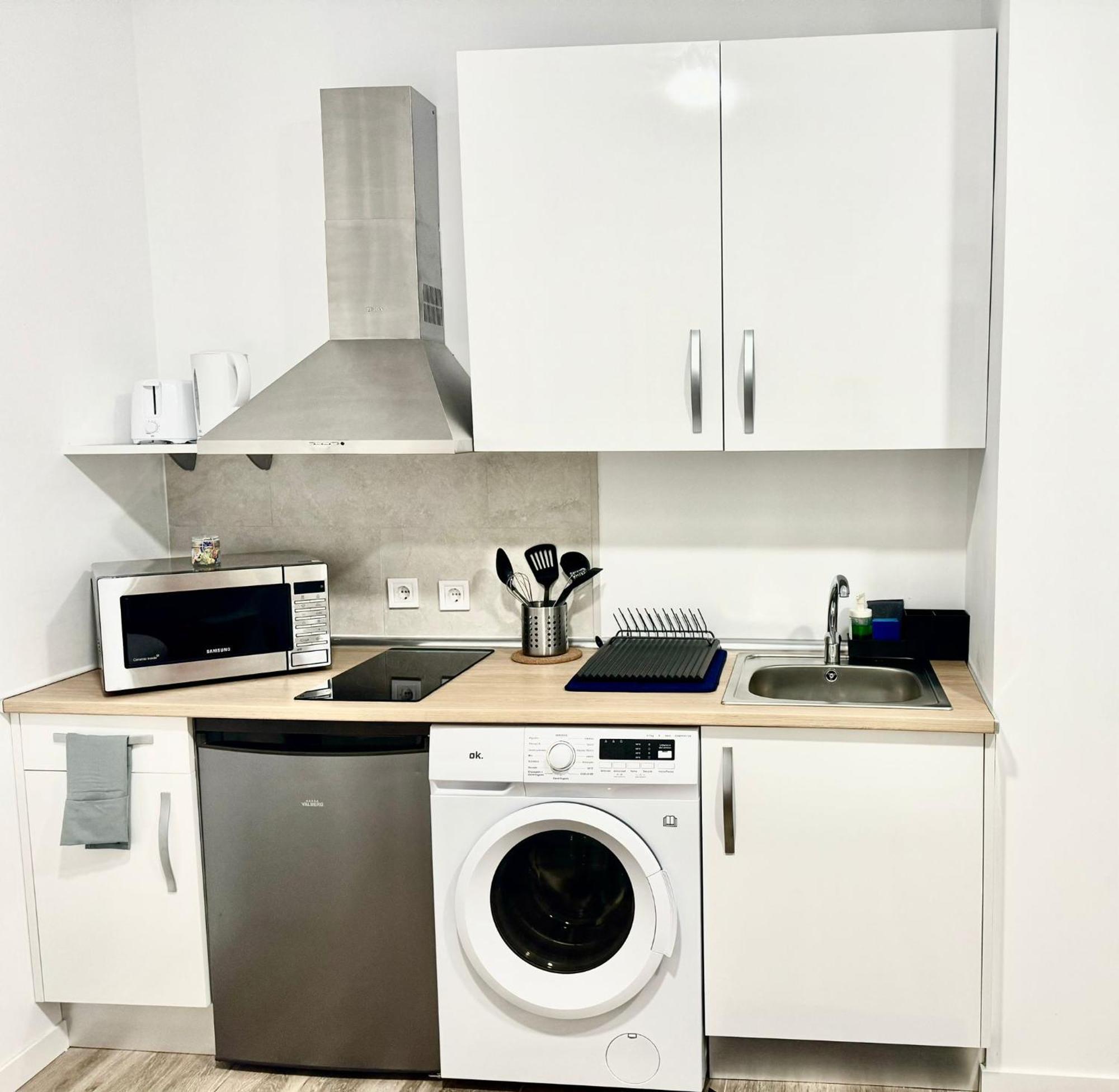 Apartamentos Madrid Connection - Universidad By Oshun Apartments Екстер'єр фото