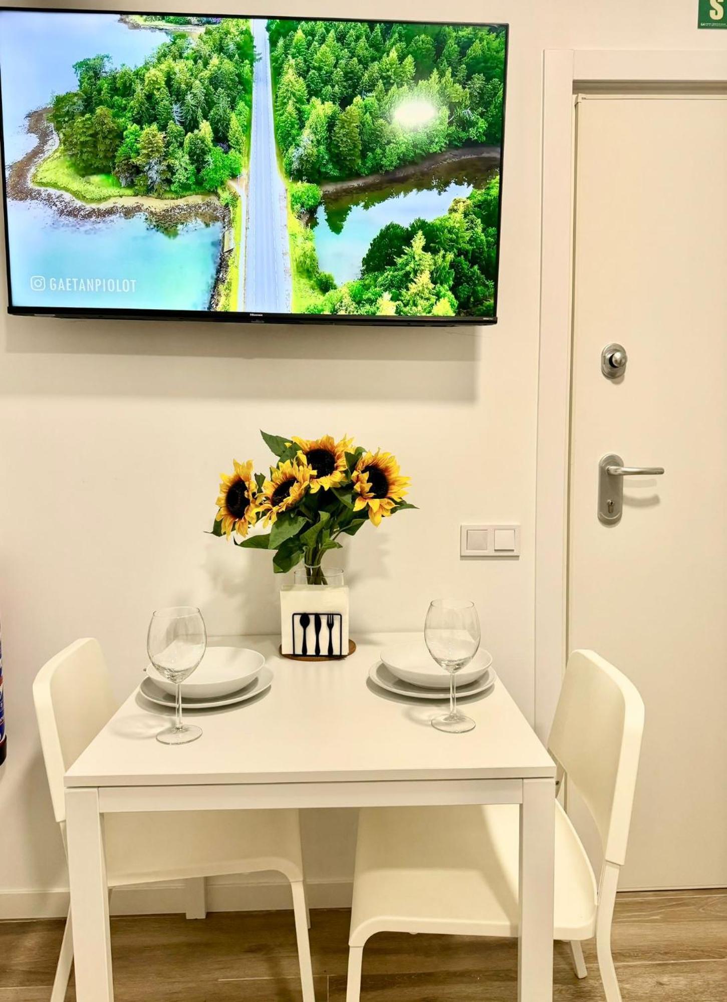 Apartamentos Madrid Connection - Universidad By Oshun Apartments Екстер'єр фото